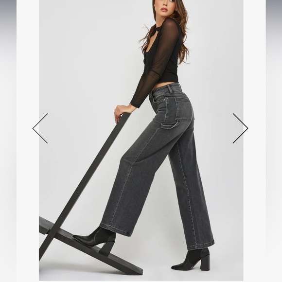 Hidden | Grey Wash Wide Leg Carpenter Jeans, Size 31, 33” Inseam - Picture 4 of 15